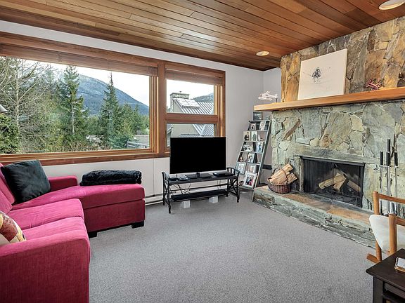 2nd image of 6117 Eagle Dr #109