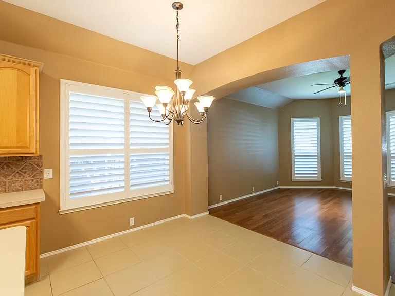 11259 Blackhawk Dr — Photo 11