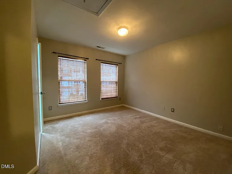 2739 Wyntercrest Ln — Photo 15
