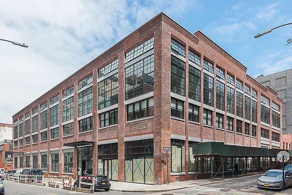 Rented by Douglas Elliman | media 24