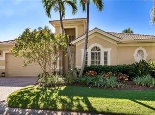 2243 Island Cove Cir, Naples, FL 34109