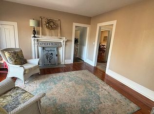 10227 Moores Chapel Rd, Charlotte, NC 28214