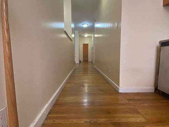 2nd image of 134 W 109th St #2AA