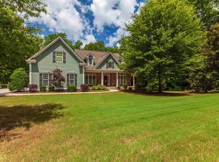 155 Addison Dr, Fayetteville, GA 30215