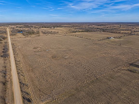 2nd image of 2043 County Road 3908