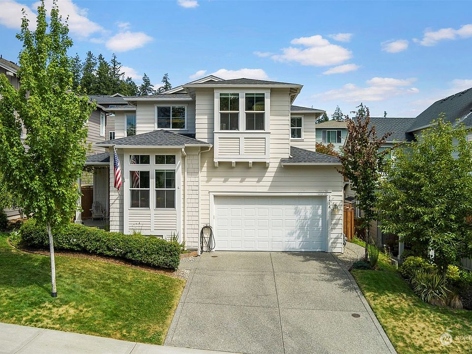 1st image of 2414 NE Sunnymede Street