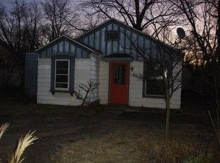 334 Maple St, Spring Lake, MI 49456