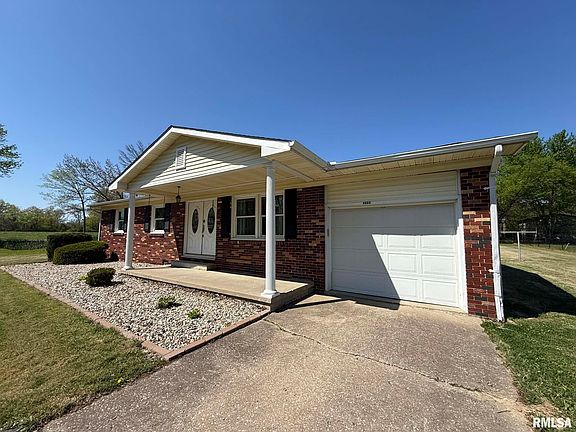 2nd image of 1008 Jeffrey Dr