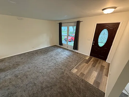 136 Larchmont Way Photo 1