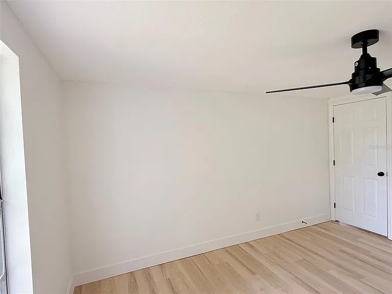8512 Longboat Ln — Photo 19