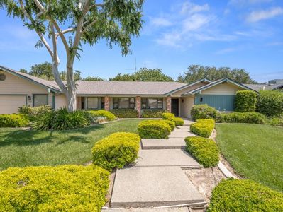 1201 Oxford Way, Hanford, CA, 93230