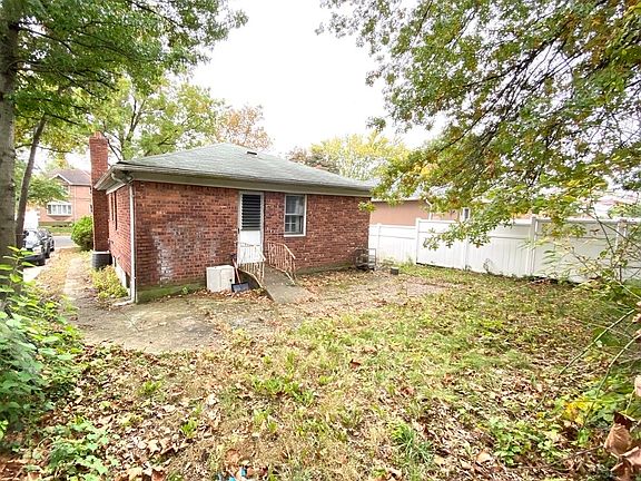 2nd image of 26017 57th Ave