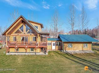 19180 Beverly Ave, Chugiak, AK 99567
