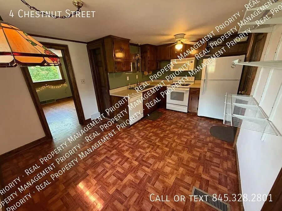 Great Value! Great Location! For Rent: Charming Ranch Home Near West Point With Seasonal Hudson R... — Photo 2