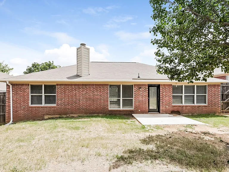 613 Fawn Meadow Trl — Photo 16