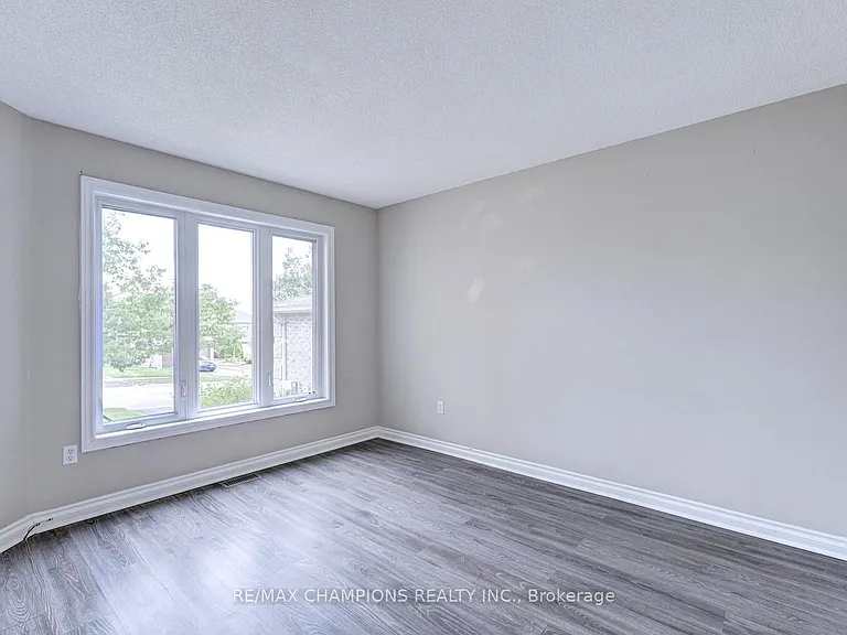 20 Bell St — Photo 14