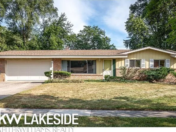 8527 Walnut Hl, Shelby Township, MI 48317