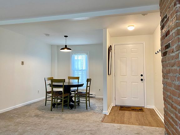 2nd image of 59 Van Dam St #2