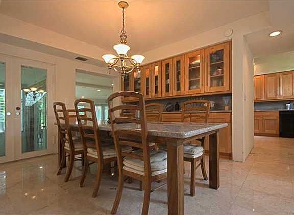 4th image of 4470 Nautilus Dr