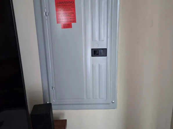 319 Beach 47th Street image 17 of 19