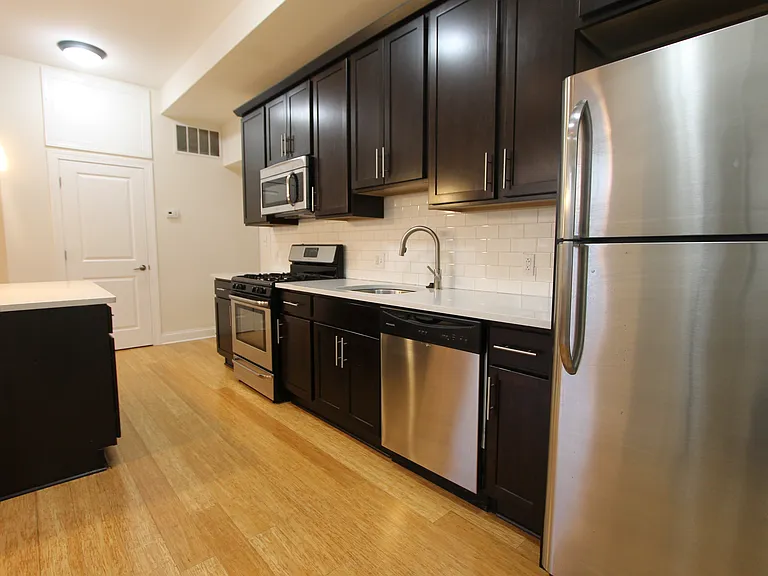 The Greenview — Photo 14