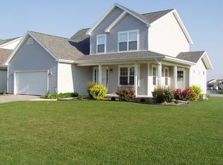 10908 N Highcrest Ln, Dunlap, IL 61525