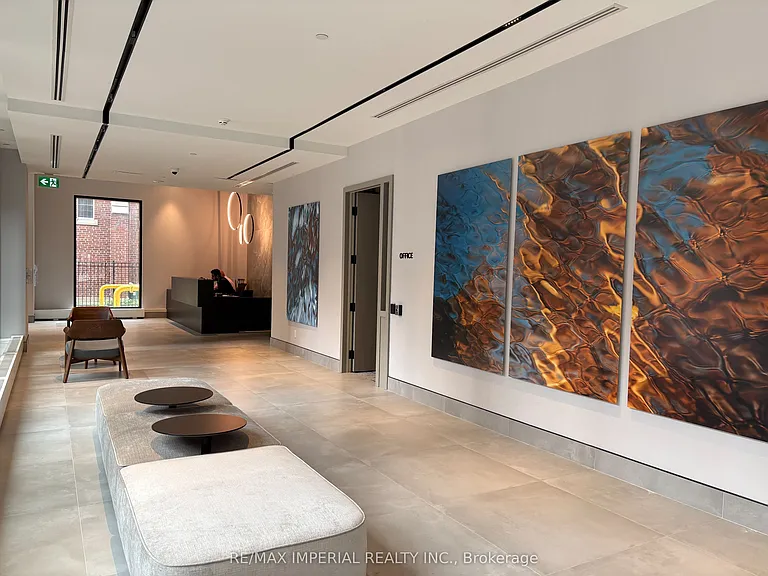 609 Sherbourne St #4210 — Photo 3
