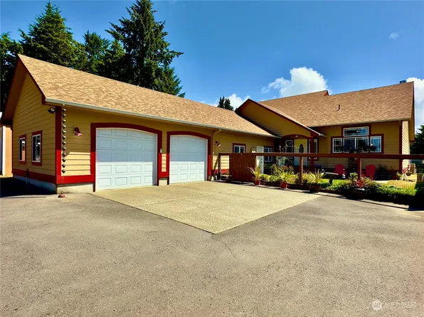 108 Bass Avenue NE, Ocean Shores, WA 98569
