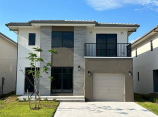 1160 NW 2nd St, Florida City, FL 33034