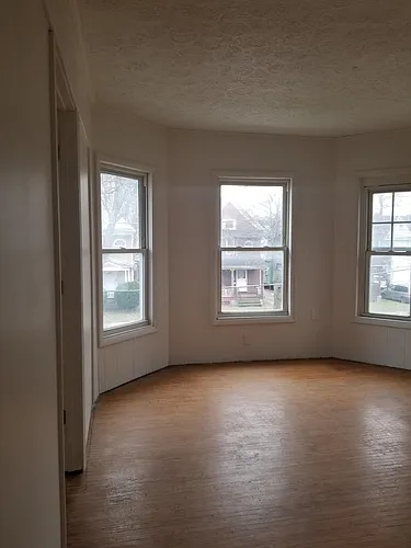 372 Glenwood Ave #3 Photo 1