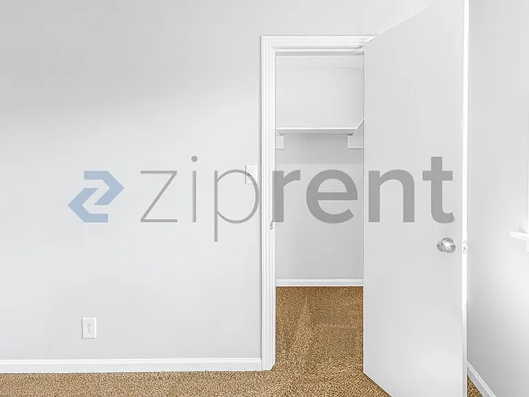 Primary Bedroom 4