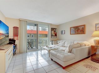 3113 S Ocean Dr APT 402, Hallandale, FL 33009