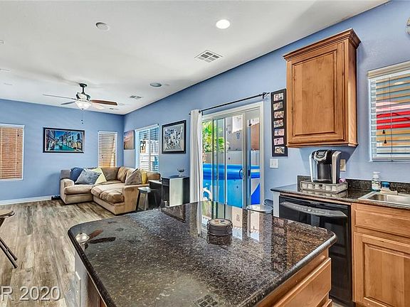 5th image of 9363 Rushworth Ave