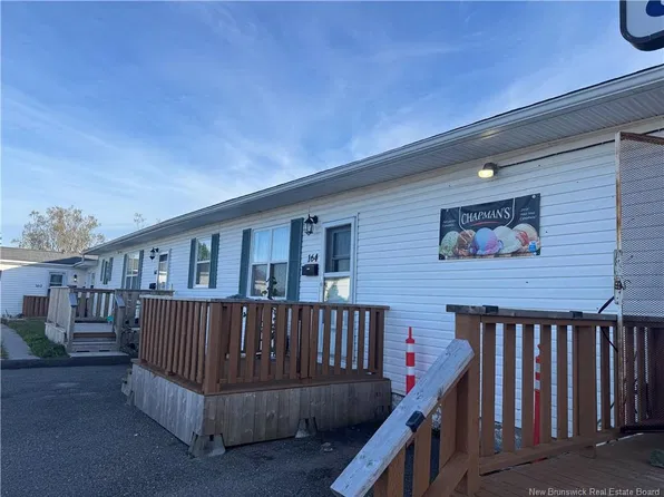 558 Bonita Ave, Saint John, NB E2J 3X4