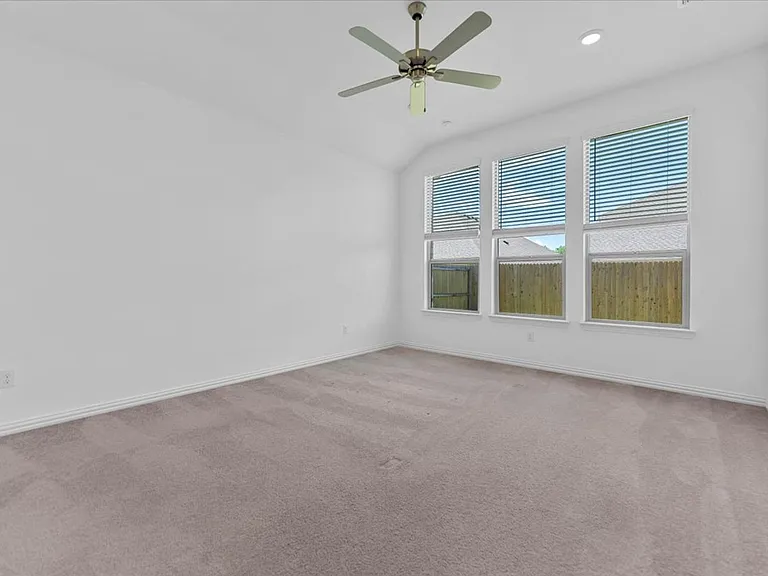 812 Morwenna Rd — Photo 9