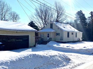 2592 Werner St, Marquette, MI 49855