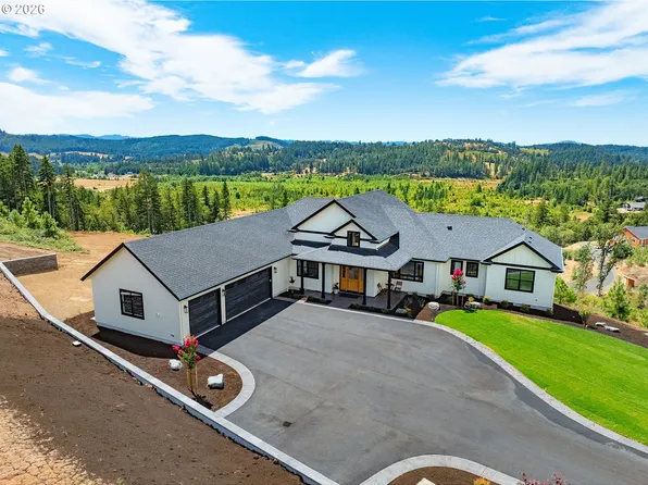 28356 Siesta Ln, Eugene, OR 97402