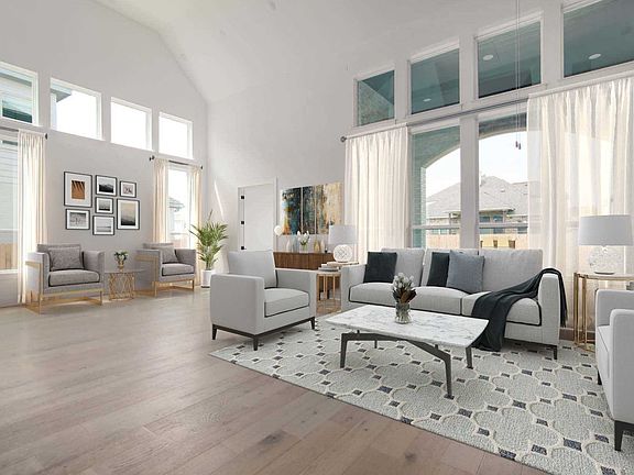 3rd image of 224 Lotti Ln