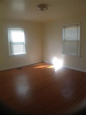 2nd image of 1228 Wallace Ave