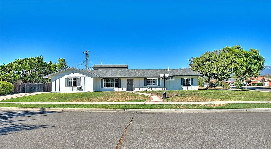 4 bed, 2154 sqft, $3,800 — Photo 1