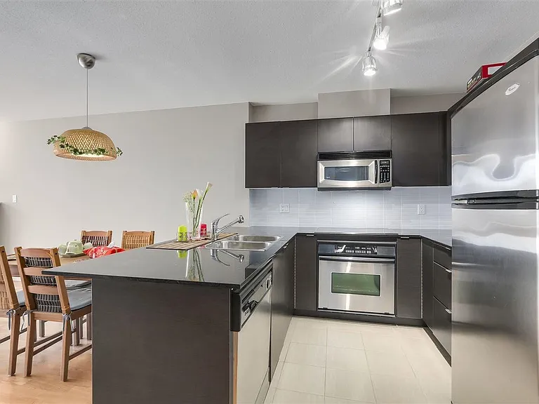 4178 Dawson St #1207 — Photo 2