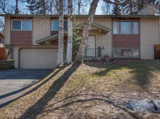 610 Lighthouse Ct, Anchorage, AK 99515