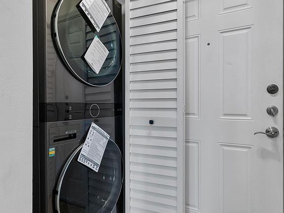4th image of 10435 MIDTOWN Parkway #361