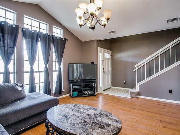 5th image of 4206 Worth Forest Dr