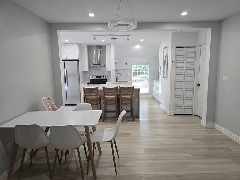 14843 SW 152nd Ter — Photo 11