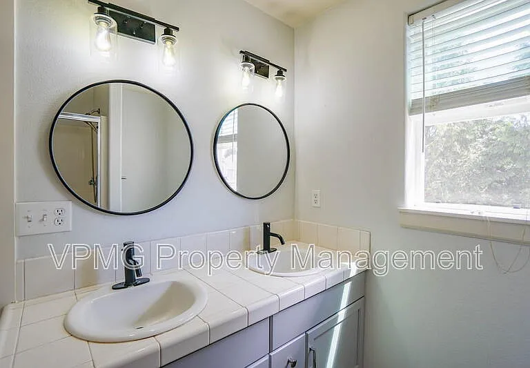 4013 NE 89th Way — Photo 23