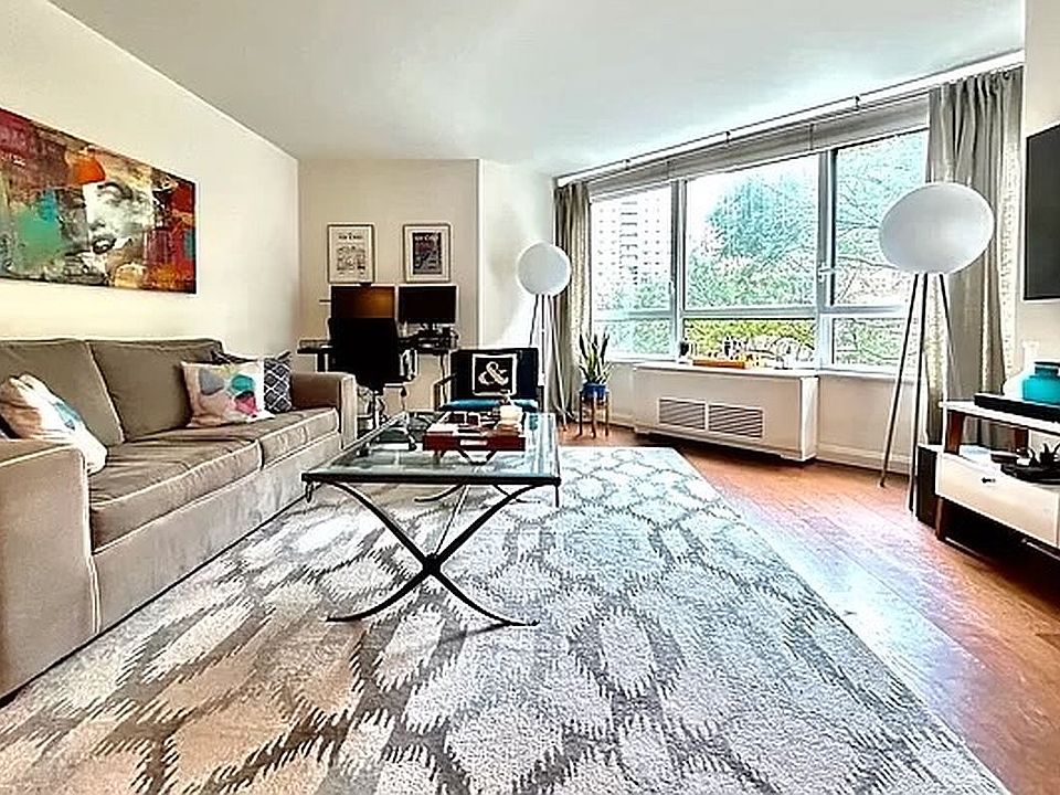 1st image of 200 E 94th St APT 411