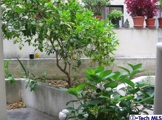 554 E San Jose Ave APT 101, Burbank, CA 91501