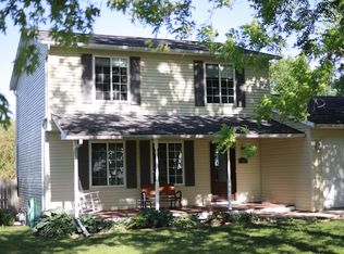 203 Grove St, Kappa, IL 61738