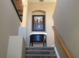 9581 Cedarhurst Ln, Littleton, CO 80129